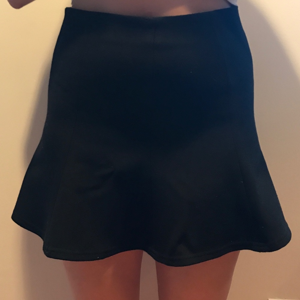 Zara fit and flare black tulip skirt